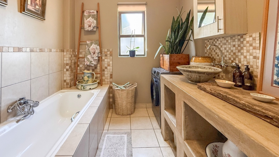 3 Bedroom Property for Sale in Leloko Lifestyle Estate North West
